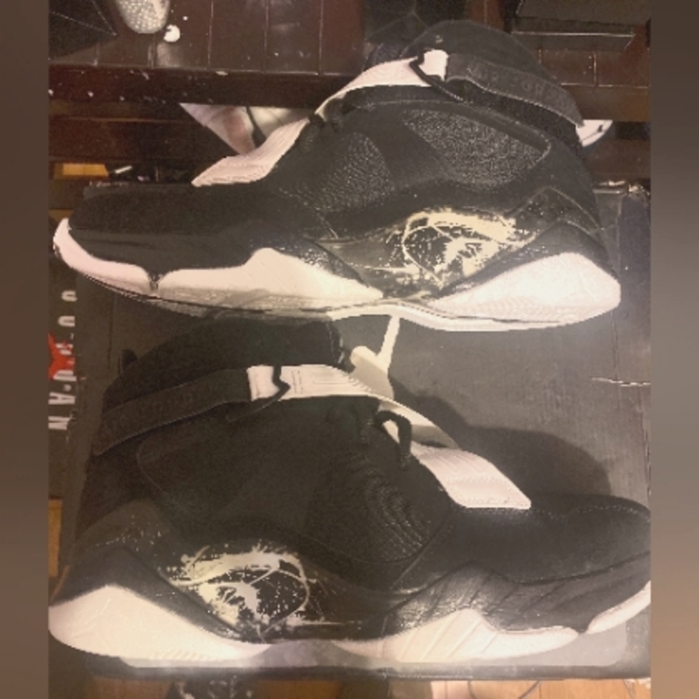 Jordan 8.0 charcoals size 12